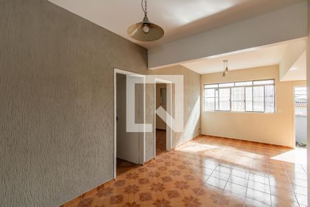 Sala de casa para alugar com 3 quartos, 120m² em Vila Paranagua, São Paulo