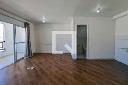 Sala/Cozinha de apartamento à venda com 1 quarto, 37m² em Cambuci, São Paulo
