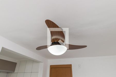 Sala de apartamento para alugar com 2 quartos, 50m² em Irajá, Rio de Janeiro