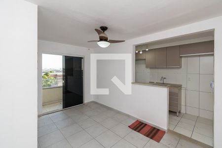 Sala de apartamento para alugar com 2 quartos, 50m² em Irajá, Rio de Janeiro