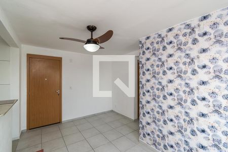 Sala de apartamento para alugar com 2 quartos, 50m² em Irajá, Rio de Janeiro
