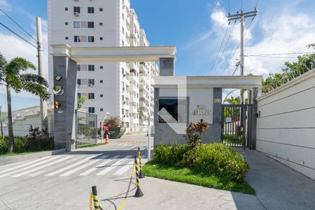 Fachada de apartamento para alugar com 2 quartos, 50m² em Irajá, Rio de Janeiro