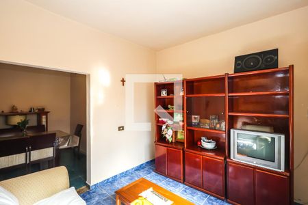 Sala de casa à venda com 3 quartos, 500m² em Vila Brasilina, São Paulo