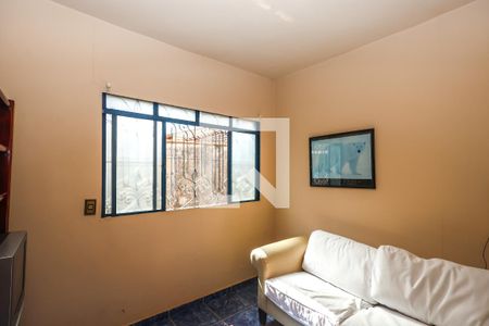 Sala de casa à venda com 3 quartos, 500m² em Vila Brasilina, São Paulo