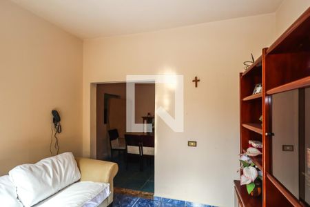 Sala de casa à venda com 3 quartos, 500m² em Vila Brasilina, São Paulo