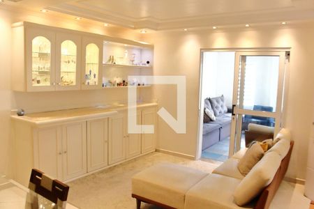 Sala de casa à venda com 3 quartos, 242m² em Jardim São Paulo, São Paulo