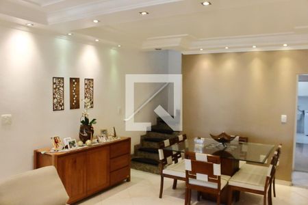 Sala de casa à venda com 3 quartos, 242m² em Jardim São Paulo, São Paulo