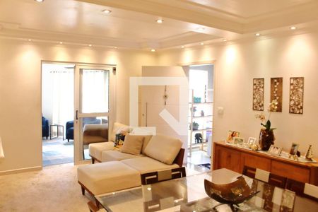 Sala de casa à venda com 3 quartos, 242m² em Jardim São Paulo, São Paulo