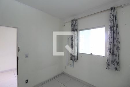 Quarto de casa para alugar com 1 quarto, 50m² em Jardim dos Comerciários, Belo Horizonte