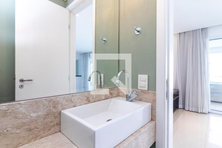 Lavabo de apartamento à venda com 3 quartos, 132m² em Vila Ester (zona Norte), São Paulo