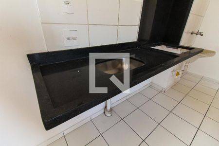 Sala/Cozinha de apartamento para alugar com 2 quartos, 40m² em Jardim Helena, São Paulo