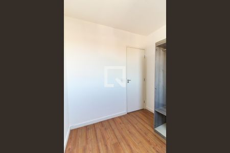 Quarto 1 de apartamento para alugar com 2 quartos, 40m² em Jardim Helena, São Paulo