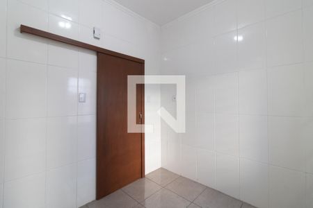 Cozinha  de apartamento à venda com 4 quartos, 84m² em Centro Histórico, Porto Alegre