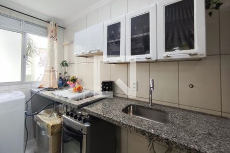 Cozinha de apartamento à venda com 2 quartos, 52m² em Jardim Nova Europa, Campinas