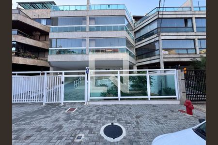 Fachada de apartamento para alugar com 3 quartos, 306m² em Recreio dos Bandeirantes, Rio de Janeiro