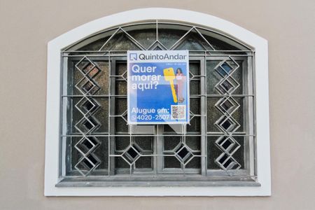Placa de casa para alugar com 4 quartos, 420m² em City América, São Paulo
