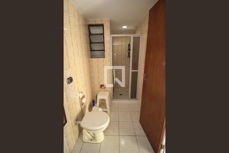 Banheiro da Suíte de apartamento para alugar com 3 quartos, 78m² em Menino Deus, Porto Alegre