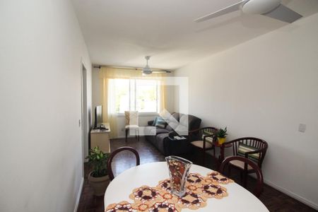 Sala de apartamento para alugar com 3 quartos, 78m² em Menino Deus, Porto Alegre