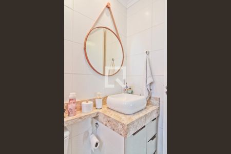 Banheiro de apartamento à venda com 1 quarto, 31m² em Vila Palmeiras, São Paulo