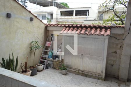 Quintal de casa para alugar com 2 quartos, 80m² em Curicica, Rio de Janeiro
