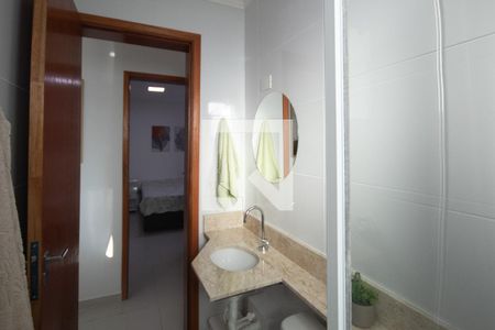 Banheiro de apartamento para alugar com 1 quarto, 33m² em Vila Gustavo, São Paulo