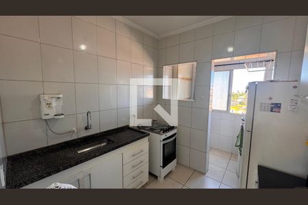 Cozinha de apartamento à venda com 2 quartos, 64m² em Vila Joaquim Inacio, Campinas