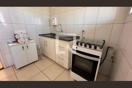 Cozinha de apartamento à venda com 2 quartos, 64m² em Vila Joaquim Inacio, Campinas