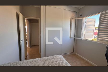 Quarto 2 de apartamento à venda com 2 quartos, 64m² em Vila Joaquim Inacio, Campinas