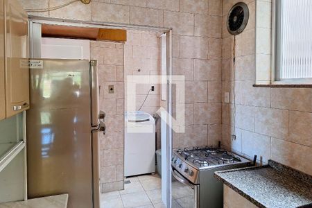 Cozinha de apartamento à venda com 3 quartos, 130m² em Fátima, Niterói