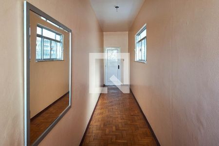 Corredor de apartamento à venda com 3 quartos, 130m² em Fátima, Niterói