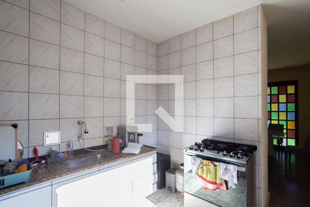 Cozinha de casa à venda com 6 quartos, 457m² em Braúnas, Belo Horizonte