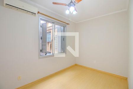 Quarto 1 de apartamento para alugar com 2 quartos, 65m² em São João, Porto Alegre