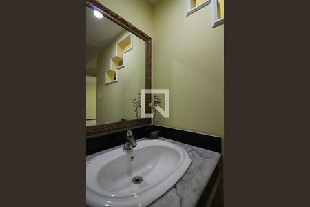 Lavabo de casa à venda com 3 quartos, 146m² em Conjunto Habitacional Trevo, São Bernardo do Campo
