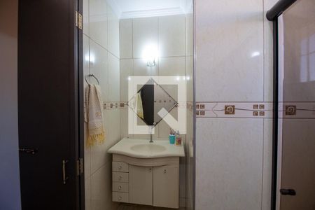 Banheiro de casa à venda com 3 quartos, 150m² em Rio Pequeno, São Paulo