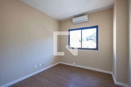 Quarto 1 de apartamento à venda com 3 quartos, 115m² em Tijuca, Rio de Janeiro