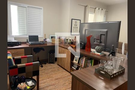 Apartamento à venda com 2 quartos, 73m² em Jardim Tupanci, Barueri