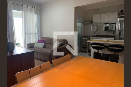 Apartamento à venda com 2 quartos, 73m² em Jardim Tupanci, Barueri