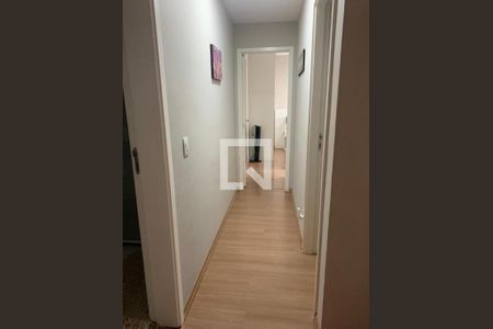 Apartamento à venda com 2 quartos, 73m² em Jardim Tupanci, Barueri