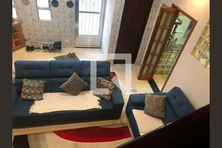 Casa à venda com 3 quartos, 260m² em Vila Pouso Alegre, Barueri