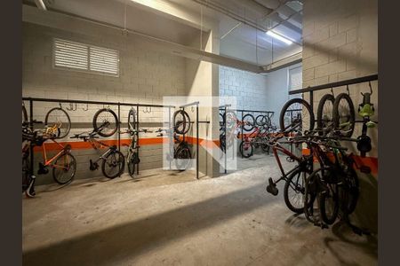 Apartamento à venda com 2 quartos, 52m² em Alphaville Empresarial, Barueri