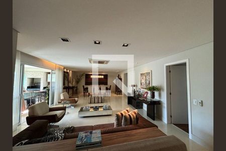 Apartamento à venda com 4 quartos, 212m² em Alphaville Industrial, Barueri