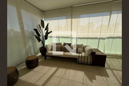 Apartamento à venda com 4 quartos, 212m² em Alphaville Industrial, Barueri