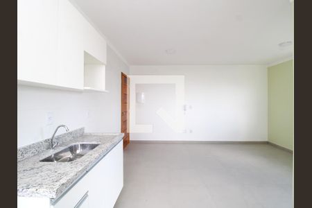Sala/Cozinha de apartamento para alugar com 1 quarto, 42m² em Vila Medeiros, São Paulo