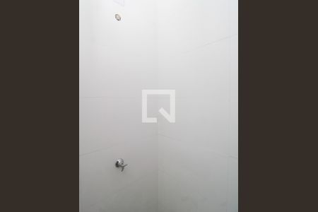 Banheiro de apartamento para alugar com 1 quarto, 40m² em Vila Medeiros, São Paulo