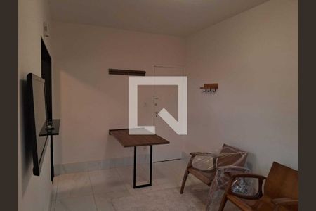 Sala de apartamento para alugar com 1 quarto, 40m² em Cruzeiro, Belo Horizonte