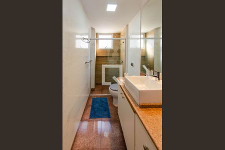 Banheiro de apartamento à venda com 4 quartos, 162m² em Buritis, Belo Horizonte