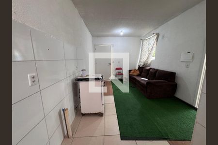 Cozinha de apartamento à venda com 2 quartos, 50m² em Feitoria, São Leopoldo