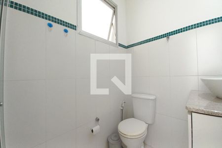 Banheiro de apartamento à venda com 1 quarto, 63m² em Vila Nova, Campinas