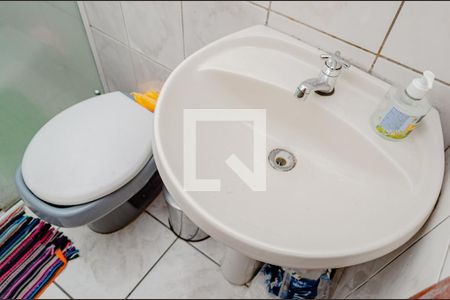 Banheiro de casa para alugar com 2 quartos, 50m² em Barra da Lagoa, Florianópolis