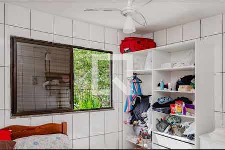Quarto 02 de casa para alugar com 2 quartos, 50m² em Barra da Lagoa, Florianópolis